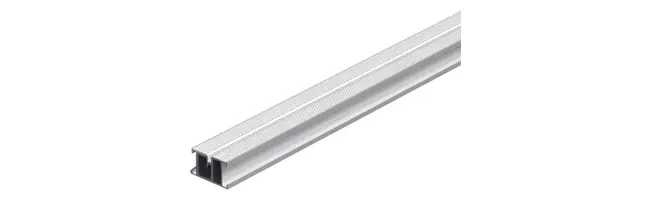 Srebrny aluminiowy legar EXPERT sfotografowany po skosie na białym tle
